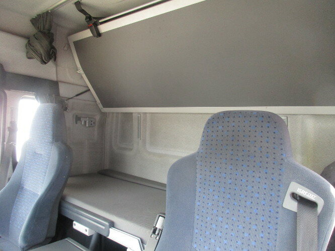 MAN TGL 12.240 BL 4x2 TGL 12.240BL 4x2, mit Kran Hiab 088 mit Funk - Kamion sa dizalicom, Kamion sa ceradom: slika 5 MAN TGL 12.240 BL 4x2 TGL 12.240BL 4x2, mit Kran Hiab 088 mit Funk - Kamion sa dizalicom, Kamion sa ceradom: slika 5