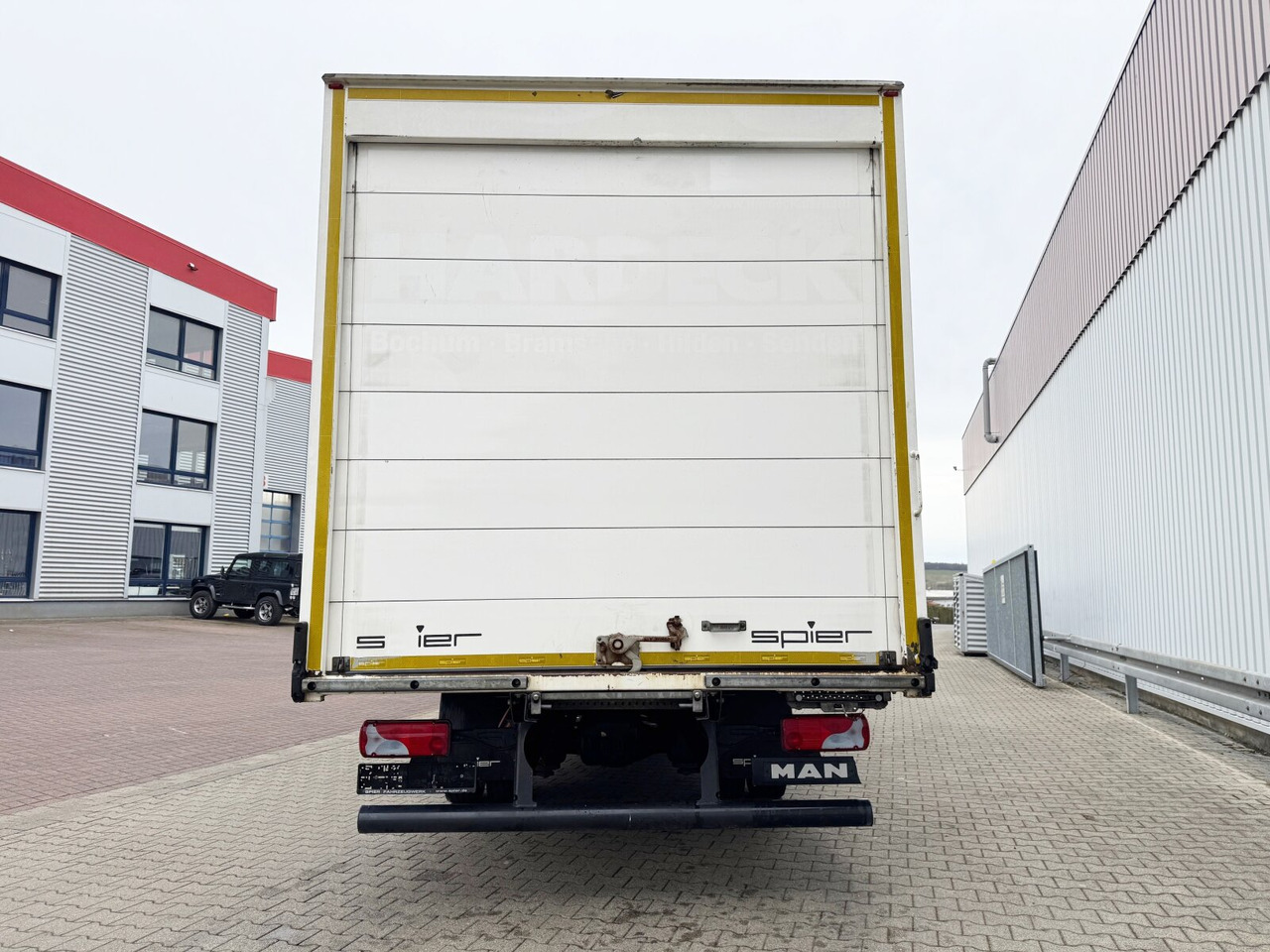 Kamion sa zatvorenim sandukom MAN TGL 8.150 4x2 BL TGL 8.150 4x2 BL, Möbelkoffer mit Rolltor: slika 9