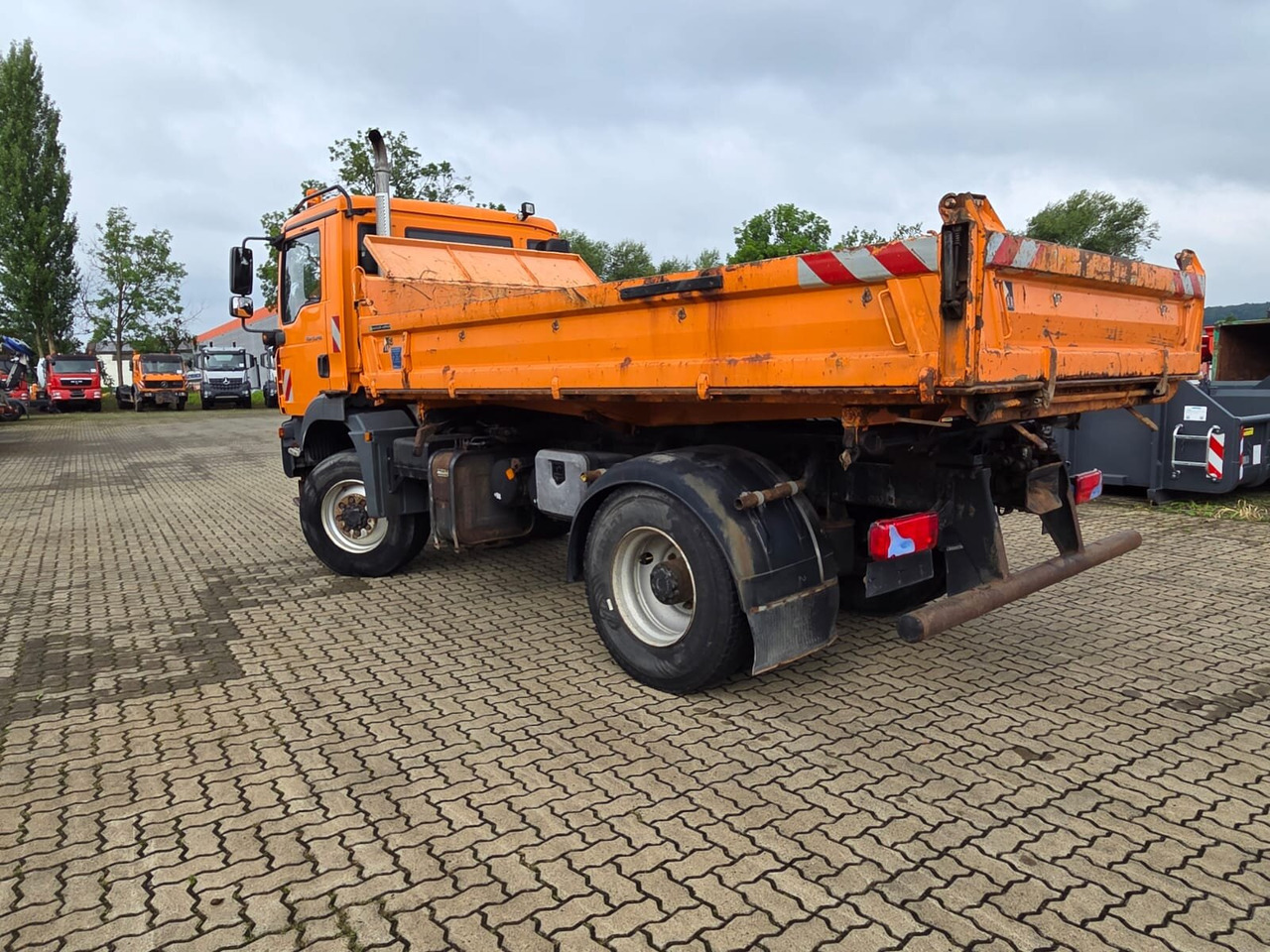 Istovarivač MAN TGM 15.240 4X4 BL TGM 15.240 4X4 BL, Winterdienstausstattung: slika 12