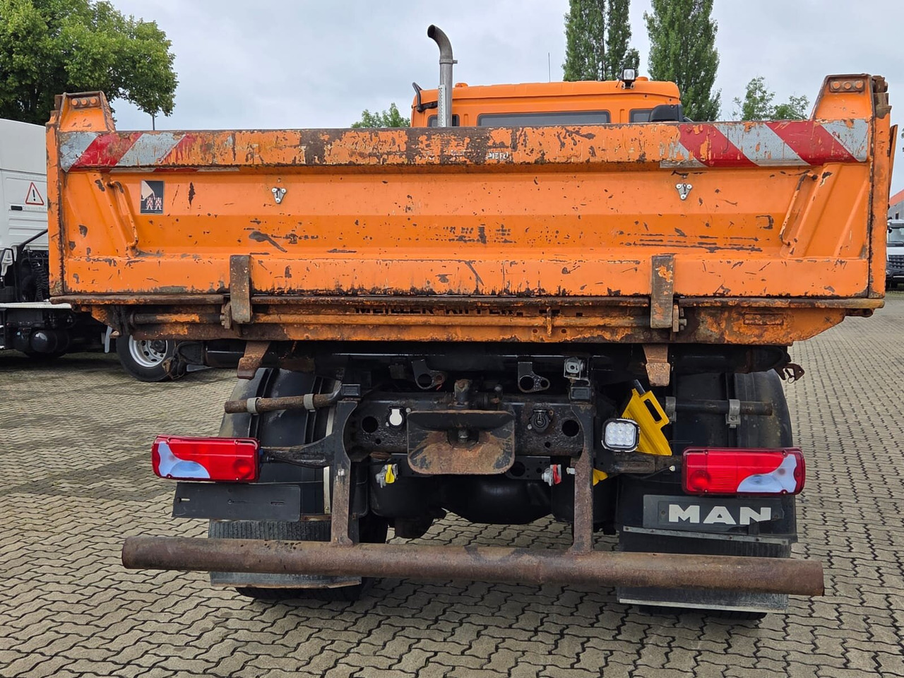 Istovarivač MAN TGM 15.240 4X4 BL TGM 15.240 4X4 BL, Winterdienstausstattung: slika 11
