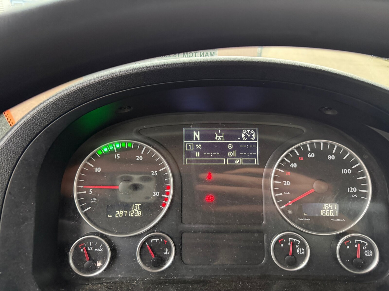 MAN TGM 18.290 4x2 BB TGM 18.290 4x2 BB, Tele-Absetzer - Kamion za utovaranje kontejnera: slika 3 MAN TGM 18.290 4x2 BB TGM 18.290 4x2 BB, Tele-Absetzer - Kamion za utovaranje kontejnera: slika 3