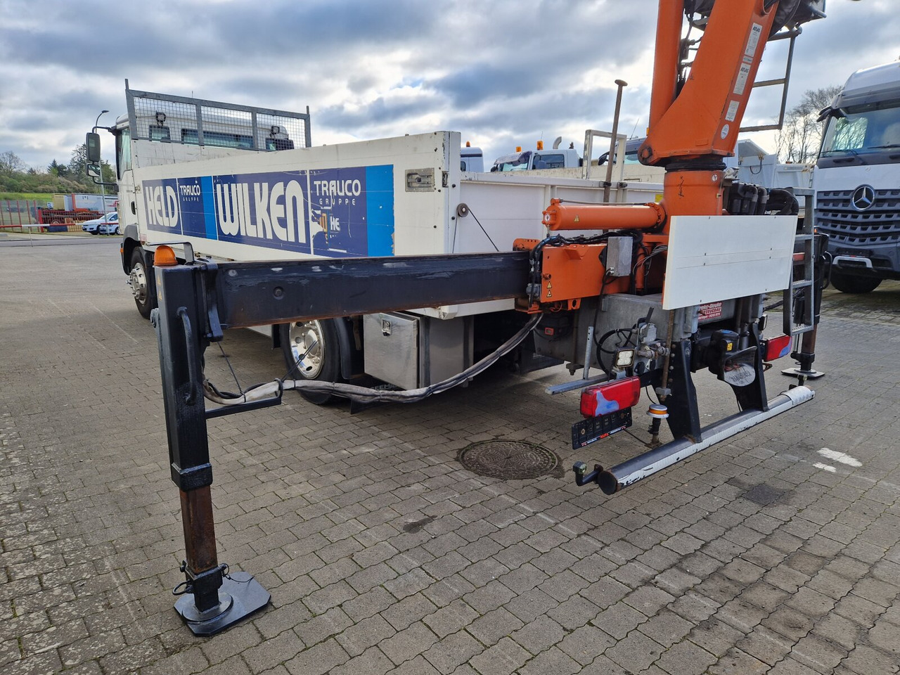 Kamion sa dizalicom, Kamion sa tovarnim sandukom MAN TGM 18.340 4x2 BL TGM 18.340 4x2 BL, Atlas Ladekran 135.2 V, 9.8m - 1040 kg: slika 8