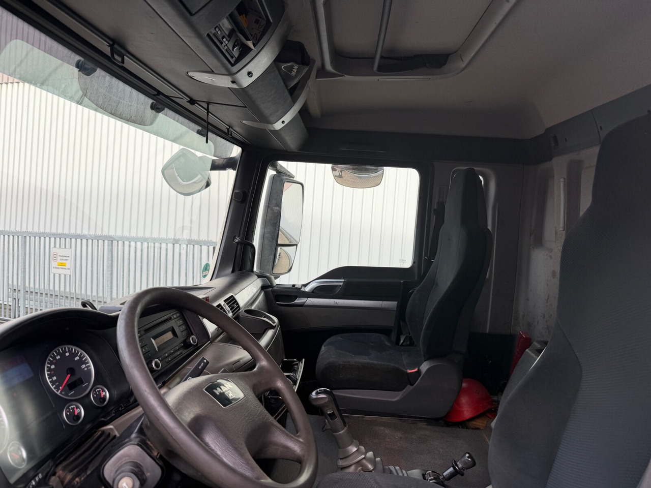 MAN TGS 18.360 4X2 BL TGS 18.360 4X2 BL, Hyva 10.45 S, Teleskopabrollanlage - Kamion sa hidrauličnom kukom: slika 2 MAN TGS 18.360 4X2 BL TGS 18.360 4X2 BL, Hyva 10.45 S, Teleskopabrollanlage - Kamion sa hidrauličnom kukom: slika 2