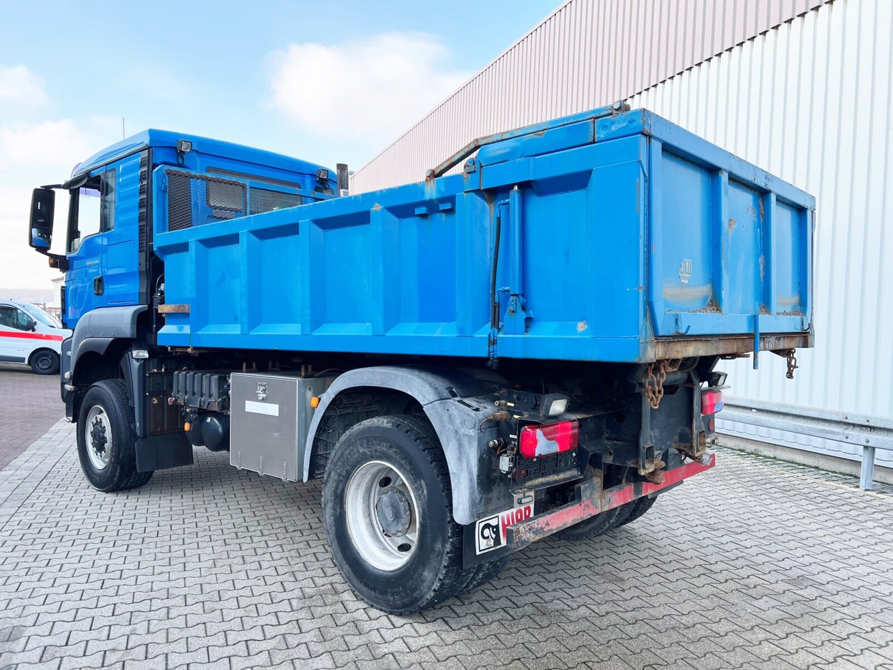 MAN TGS 18.360 4X4 BL TGS 18.360 4X4 BL, Hinterkipper, hydr. Heckklappe, Winterdienstausstattung - Istovarivač: slika 2 MAN TGS 18.360 4X4 BL TGS 18.360 4X4 BL, Hinterkipper, hydr. Heckklappe, Winterdienstausstattung - Istovarivač: slika 2