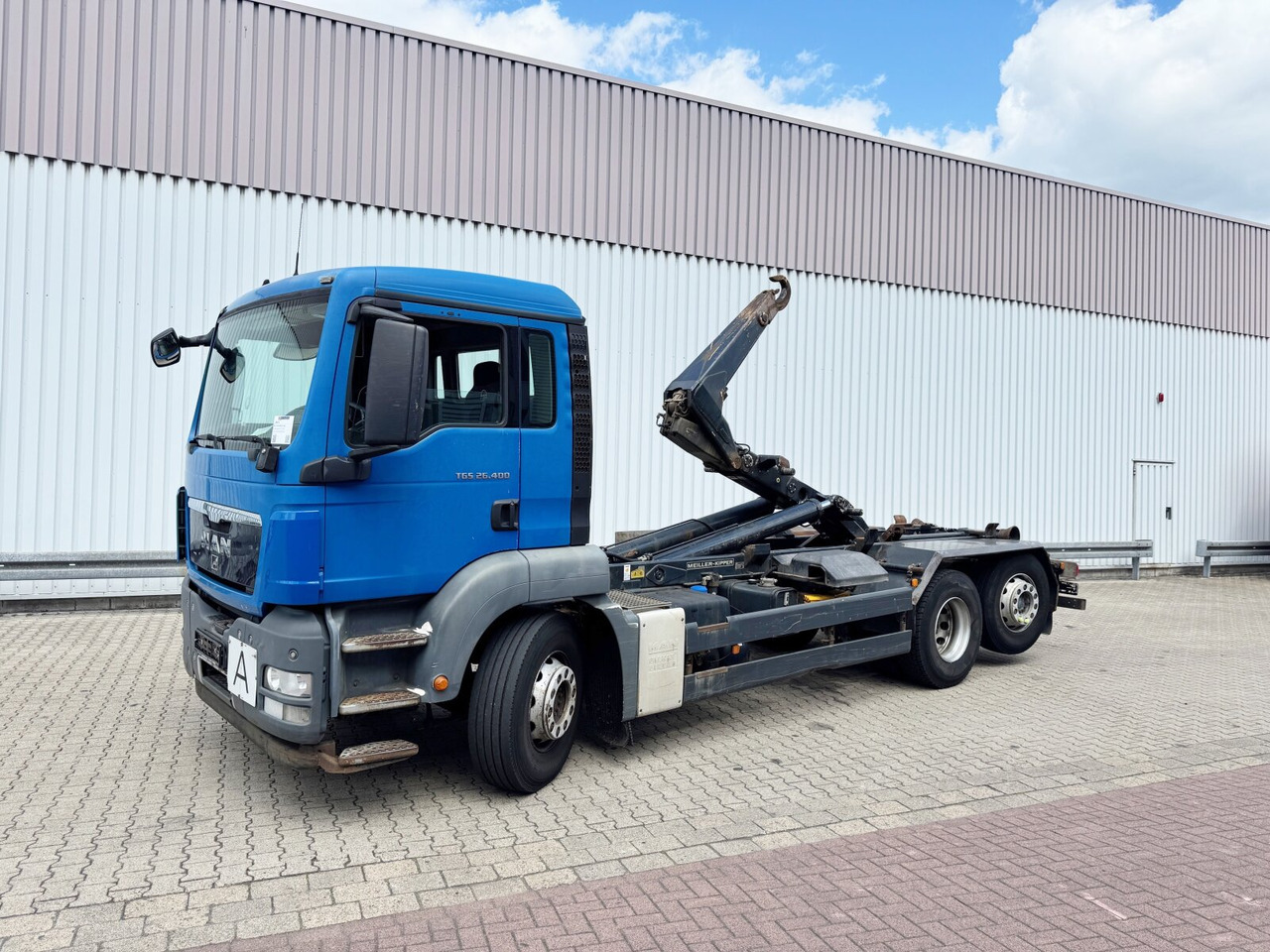 MAN TGS 26.400 6x2-4 BL TGS 26.400 6x2-4 BL, Lenk-/Liftachse, Schub-Knick - Kamion sa hidrauličnom kukom: slika 1 MAN TGS 26.400 6x2-4 BL TGS 26.400 6x2-4 BL, Lenk-/Liftachse, Schub-Knick - Kamion sa hidrauličnom kukom: slika 1