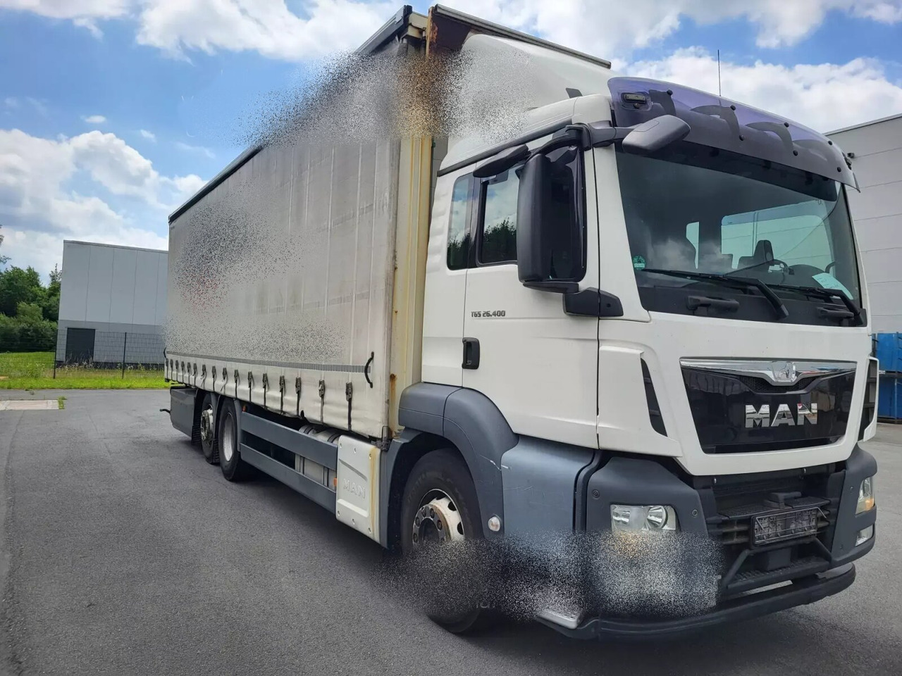 MAN TGS 26.400 6x2-4 LL TGS 26.400 6x2-4 LL, Lenk-/Lift, Hubdach - Kamion sa tovarnim sandukom, Kamion sa dizalicom: slika 4 MAN TGS 26.400 6x2-4 LL TGS 26.400 6x2-4 LL, Lenk-/Lift, Hubdach - Kamion sa tovarnim sandukom, Kamion sa dizalicom: slika 4