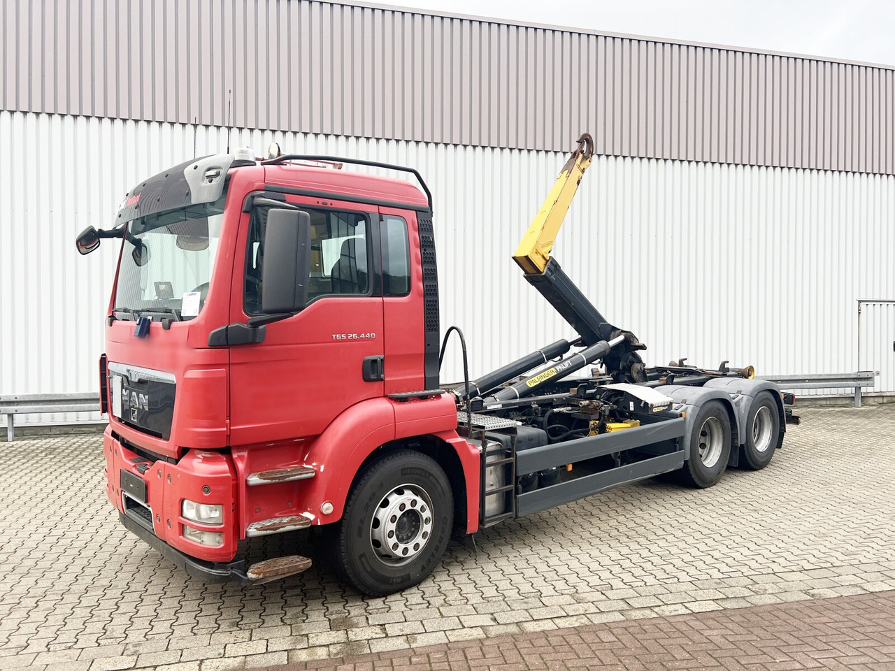 MAN TGS 26.440 6X4 BL TGS 26.440 6X4 BL - Kamion sa hidrauličnom kukom: slika 1 MAN TGS 26.440 6X4 BL TGS 26.440 6X4 BL - Kamion sa hidrauličnom kukom: slika 1