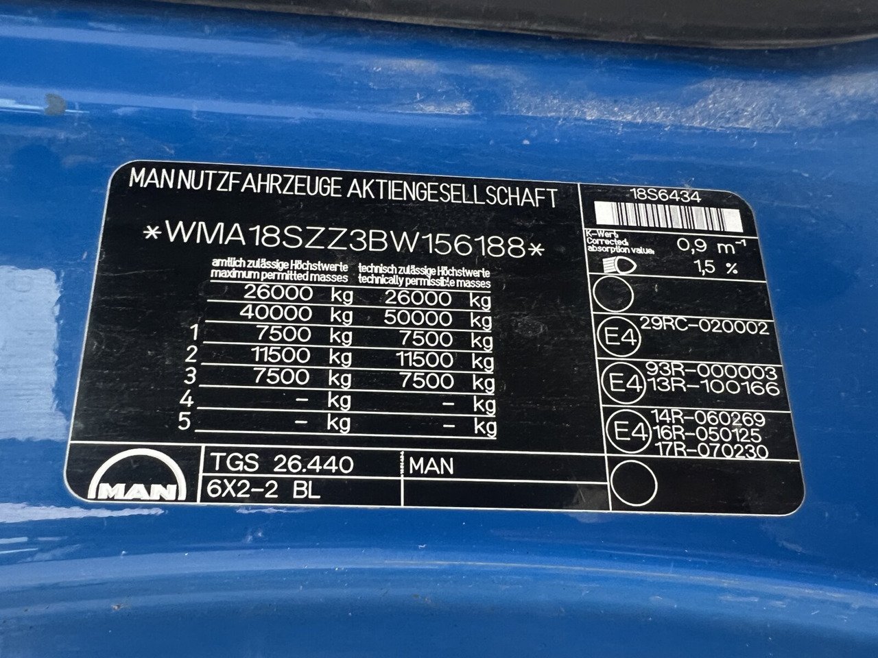 MAN TGS 26.440 6x2-2 BL TGS 26.440 6x2-2 BL, Intarder, Liftachse - Kamion sa hidrauličnom kukom: slika 3 MAN TGS 26.440 6x2-2 BL TGS 26.440 6x2-2 BL, Intarder, Liftachse - Kamion sa hidrauličnom kukom: slika 3