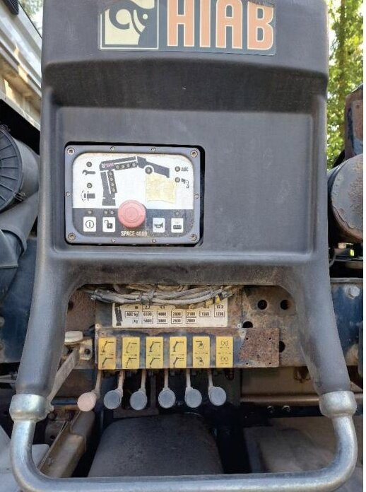 MAN TGS 26.440 BB 6x4 TGS 26.440 BB/6x4 Hiab Kran 166 BS-2-Hiduo, Multilift XR 21 S 59 Abrollanlage - Kamion sa hidrauličnom kukom, Kamion sa dizalicom: slika 5 MAN TGS 26.440 BB 6x4 TGS 26.440 BB/6x4 Hiab Kran 166 BS-2-Hiduo, Multilift XR 21 S 59 Abrollanlage - Kamion sa hidrauličnom kukom, Kamion sa dizalicom: slika 5