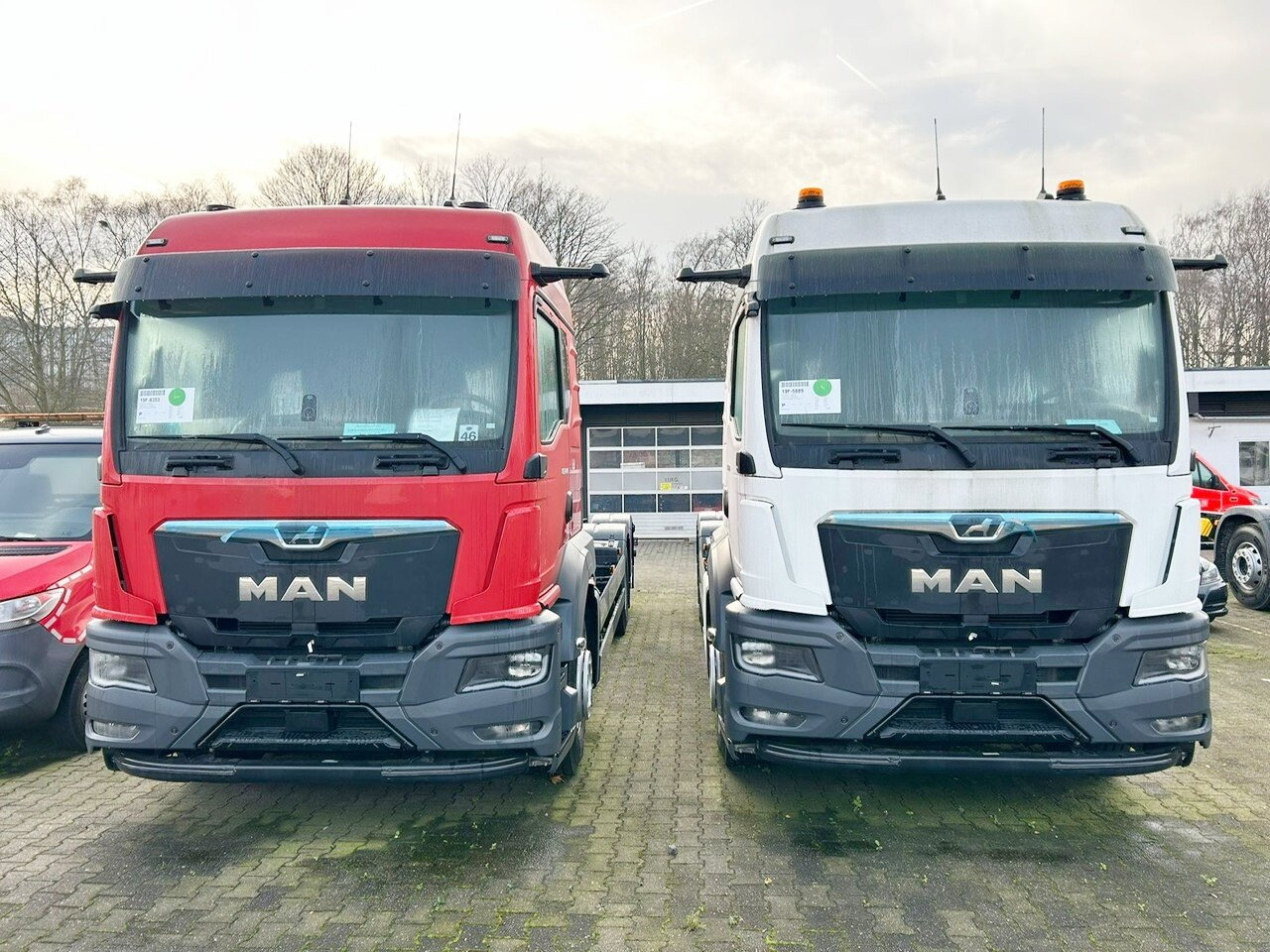 MAN TGS 26.480 6x2-4 BL CH TGS 26.480 6x2-4 BL CH, Lenk-/Lift, OptiView, LED, Navi, Motorabtrieb - Kamion sa golom šasijom i zatvorenom kabinom: slika 3 MAN TGS 26.480 6x2-4 BL CH TGS 26.480 6x2-4 BL CH, Lenk-/Lift, OptiView, LED, Navi, Motorabtrieb - Kamion sa golom šasijom i zatvorenom kabinom: slika 3