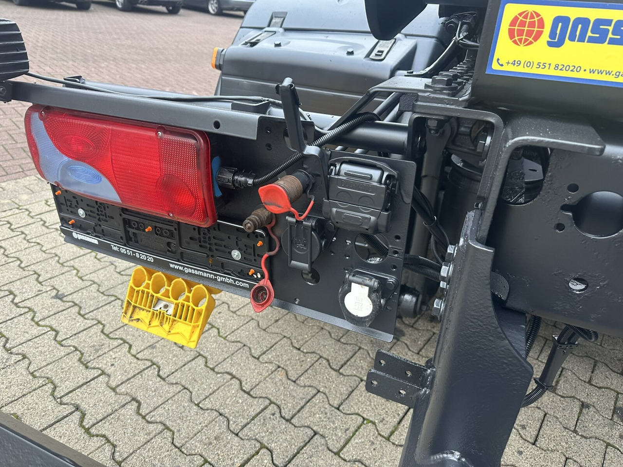 MAN TGS 26.480 6x4 BL TGS 26.480 6x4 BL, Motorabtrieb, Navi, Intarder, Hyva 20.60 S - Kamion sa hidrauličnom kukom: slika 2 MAN TGS 26.480 6x4 BL TGS 26.480 6x4 BL, Motorabtrieb, Navi, Intarder, Hyva 20.60 S - Kamion sa hidrauličnom kukom: slika 2