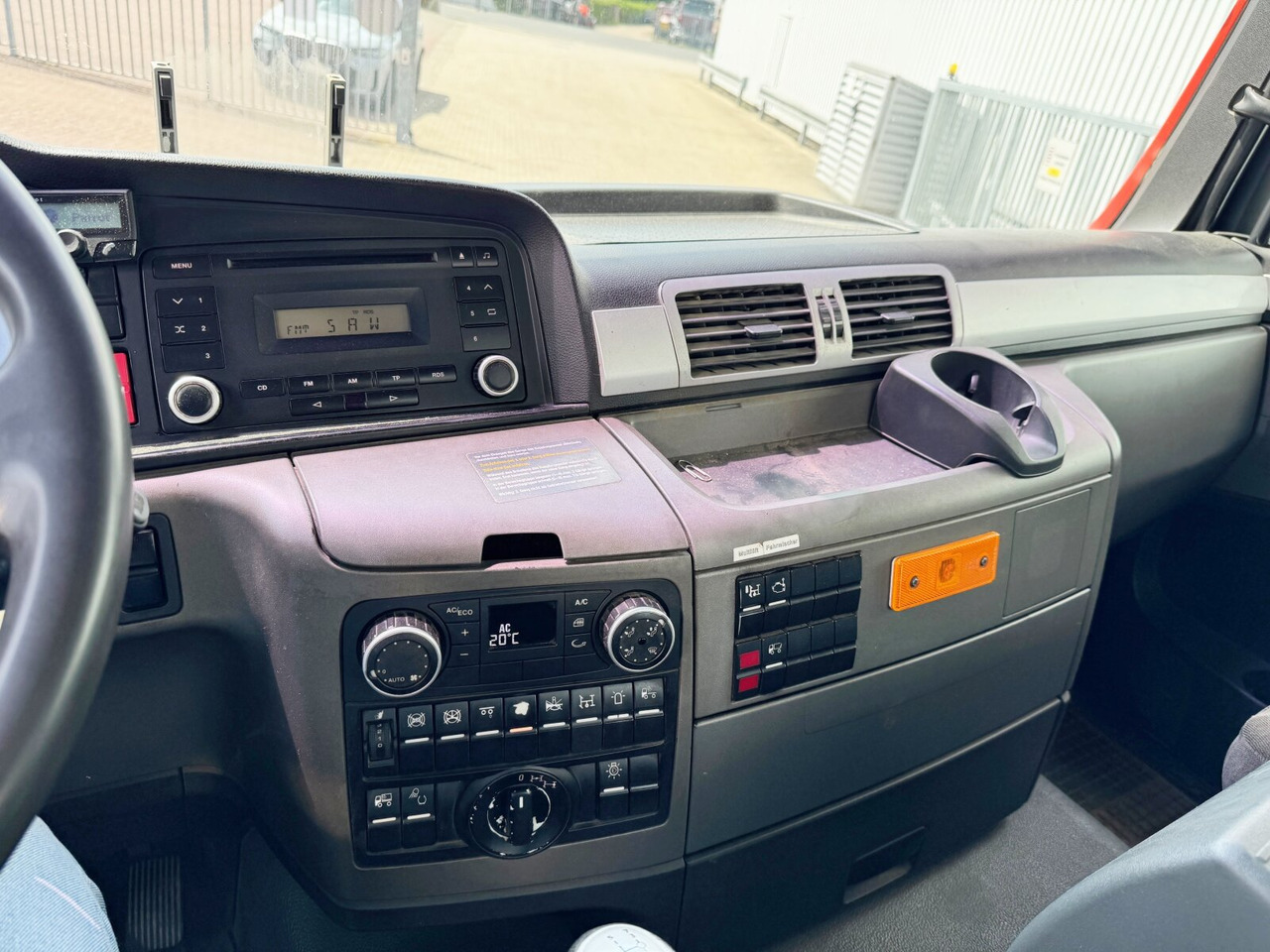 MAN TGS 26.480 6x4H-4 BL TGS 26.480 6x4H-4 BL, Multilift Abroller HydroDrive, Lenk-/Liftachse, Wechselfahrzeug - Kamion sa hidrauličnom kukom: slika 4 MAN TGS 26.480 6x4H-4 BL TGS 26.480 6x4H-4 BL, Multilift Abroller HydroDrive, Lenk-/Liftachse, Wechselfahrzeug - Kamion sa hidrauličnom kukom: slika 4