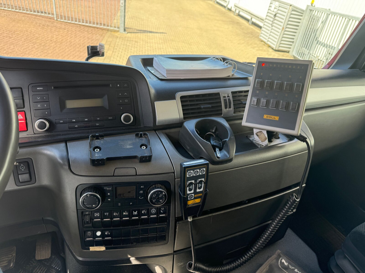 MAN TGS 26.540 6X4 BL TGS 26.540 6X4 BL, Intarder, Kran Epsilon S260L82, Langholz MAN TGS 26.540 6X4 BL TGS 26.540 6X4 BL, Intarder, Kran Epsilon S260L82, Langholz: slika 6 MAN TGS 26.540 6X4 BL TGS 26.540 6X4 BL, Intarder, Kran Epsilon S260L82, Langholz MAN TGS 26.540 6X4 BL TGS 26.540 6X4 BL, Intarder, Kran Epsilon S260L82, Langholz: slika 6