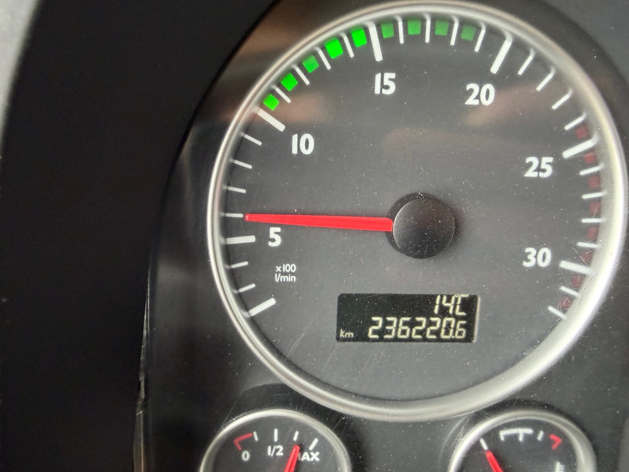 MAN TGS 28.400 6x4-4 BL TGS 28.400 6x4-4 BL, EEV, Lenk-/Liftachse, Wechselsystem - Istovarivač: slika 5 MAN TGS 28.400 6x4-4 BL TGS 28.400 6x4-4 BL, EEV, Lenk-/Liftachse, Wechselsystem - Istovarivač: slika 5