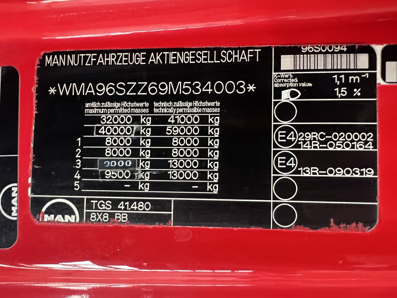 MAN TGS 41.480 8X8 BB TGS 41.480 8X8 BB, Motorabtrieb - Kamion sa hidrauličnom kukom: slika 5 MAN TGS 41.480 8X8 BB TGS 41.480 8X8 BB, Motorabtrieb - Kamion sa hidrauličnom kukom: slika 5