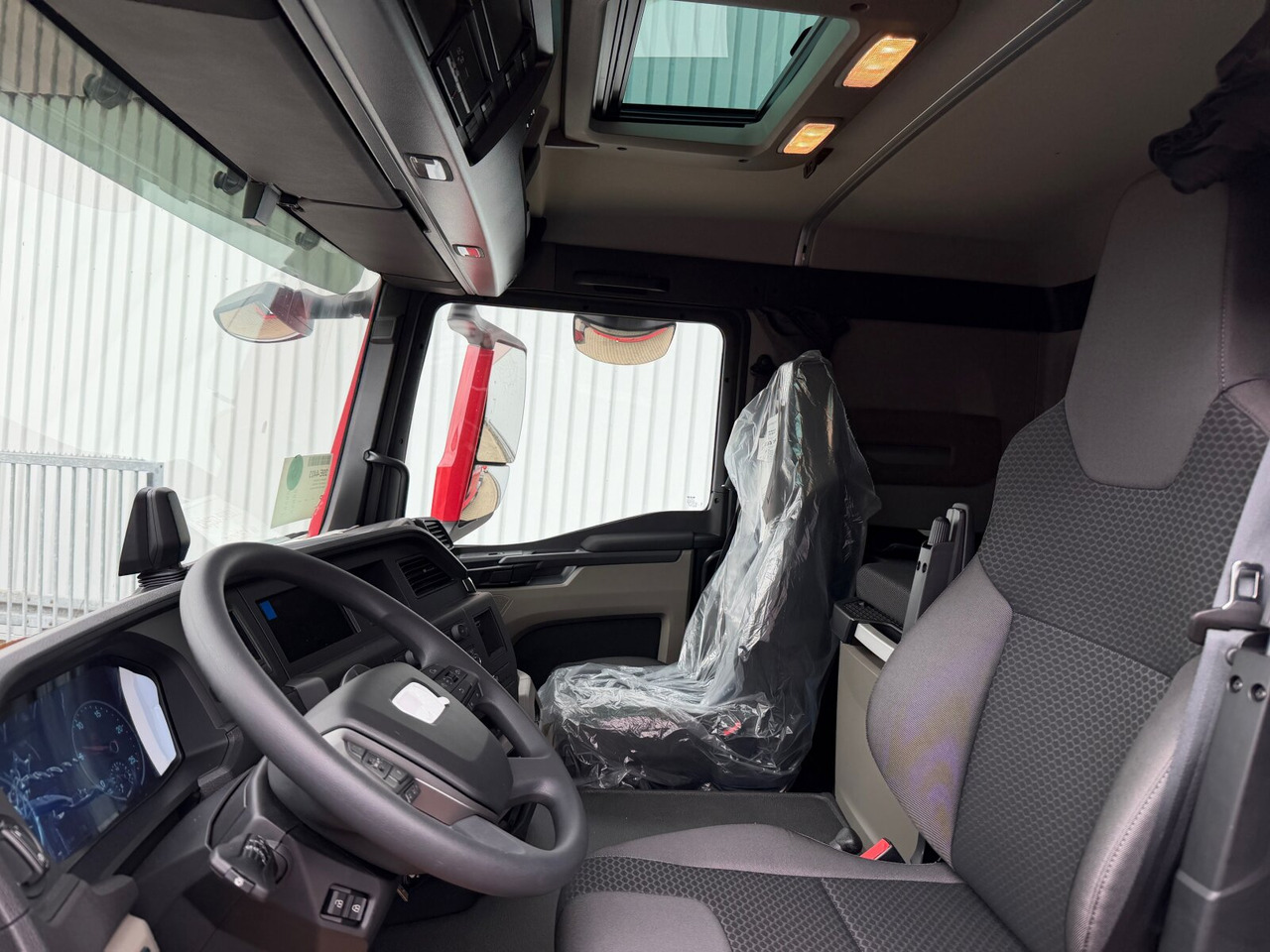 MAN TGS 41.480 8x4 BB CH TGS 41.480 8x4 BB CH, MEHRFACH VORHANDEN! - Kamion sa golom šasijom i zatvorenom kabinom: slika 2 MAN TGS 41.480 8x4 BB CH TGS 41.480 8x4 BB CH, MEHRFACH VORHANDEN! - Kamion sa golom šasijom i zatvorenom kabinom: slika 2