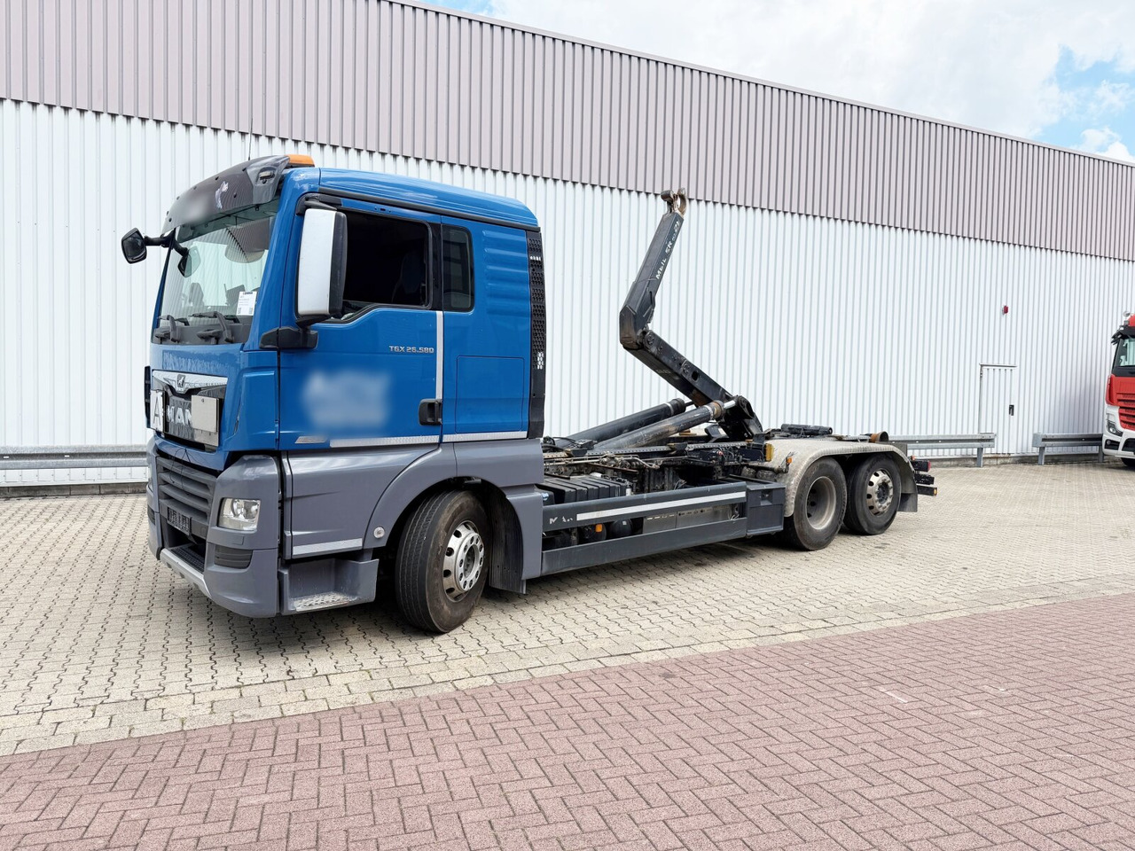 MAN TGX 26.580 6x2-4 BL TGX 26.580 6x2-4 BL, Intarder, Lenk-/Liftachse, Funk - Kamion sa hidrauličnom kukom: slika 1 MAN TGX 26.580 6x2-4 BL TGX 26.580 6x2-4 BL, Intarder, Lenk-/Liftachse, Funk - Kamion sa hidrauličnom kukom: slika 1