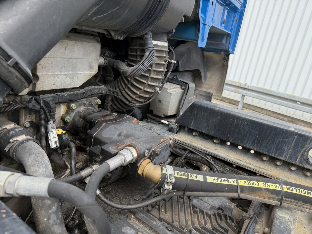 MAN TGX 26.580 6x2-4 BL TGX 26.580 6x2-4 BL, Intarder, Lenk-/Liftachse, Funk - Kamion sa hidrauličnom kukom: slika 2 MAN TGX 26.580 6x2-4 BL TGX 26.580 6x2-4 BL, Intarder, Lenk-/Liftachse, Funk - Kamion sa hidrauličnom kukom: slika 2