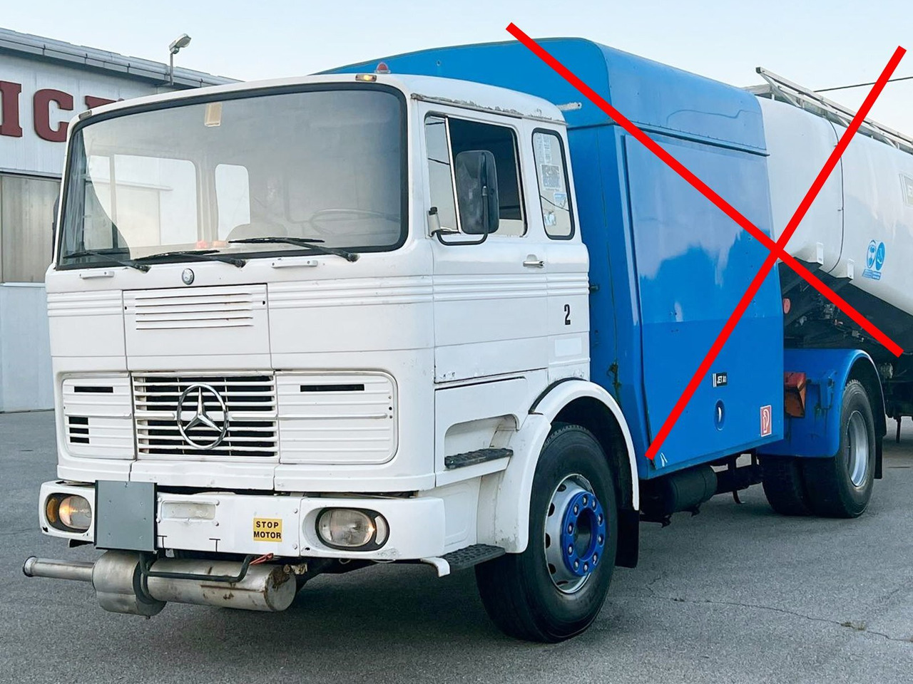 Mercedes-Benz 1923 4x2 1923 4x2 - Kamion sa golom šasijom i zatvorenom kabinom: slika 1 Mercedes-Benz 1923 4x2 1923 4x2 - Kamion sa golom šasijom i zatvorenom kabinom: slika 1