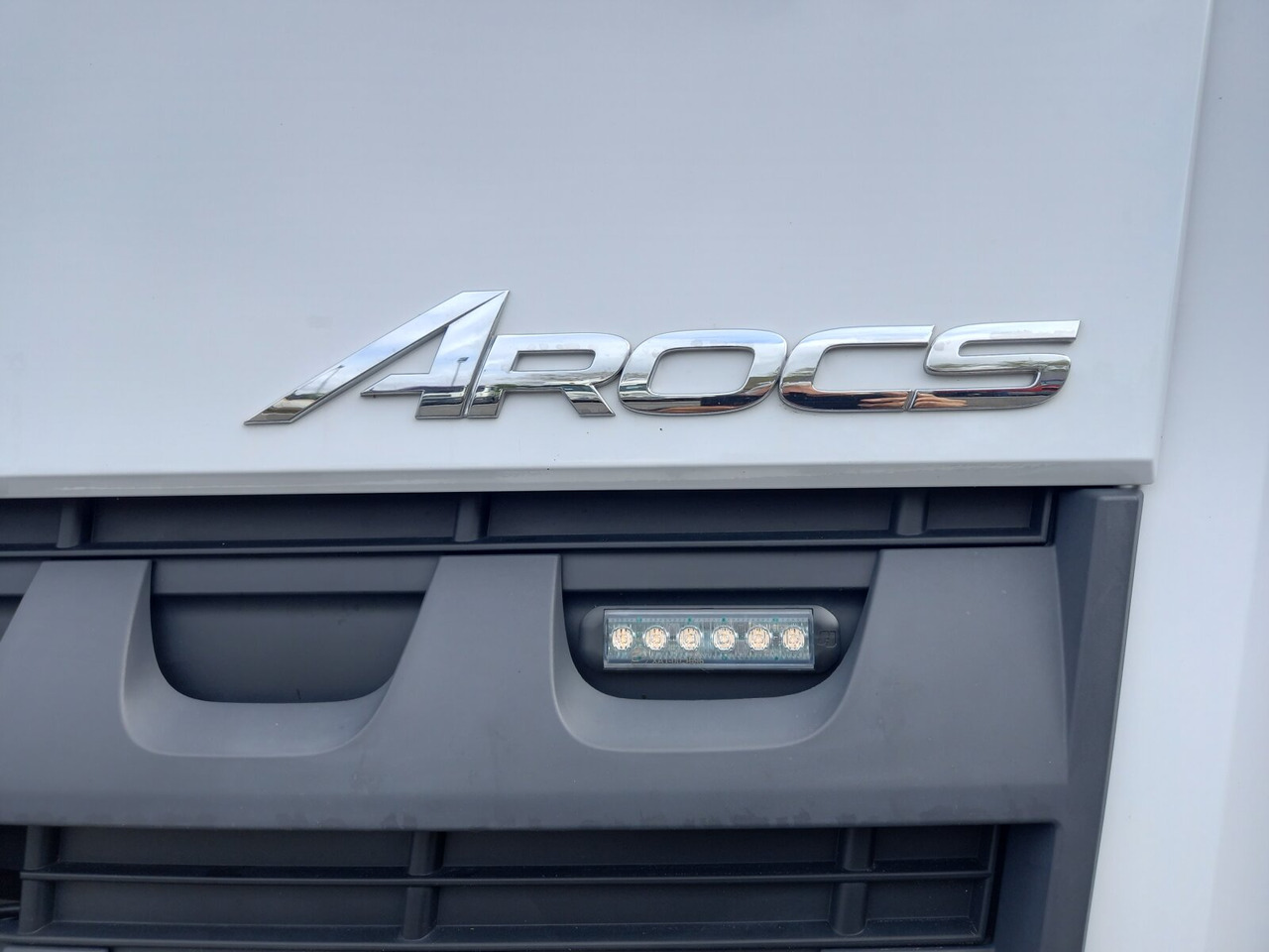 Mercedes-Benz - AROCS 4142 K 8x4 - Kamion za utovaranje kontejnera, Kamion sa dizalicom: slika 5 Mercedes-Benz - AROCS 4142 K 8x4 - Kamion za utovaranje kontejnera, Kamion sa dizalicom: slika 5
