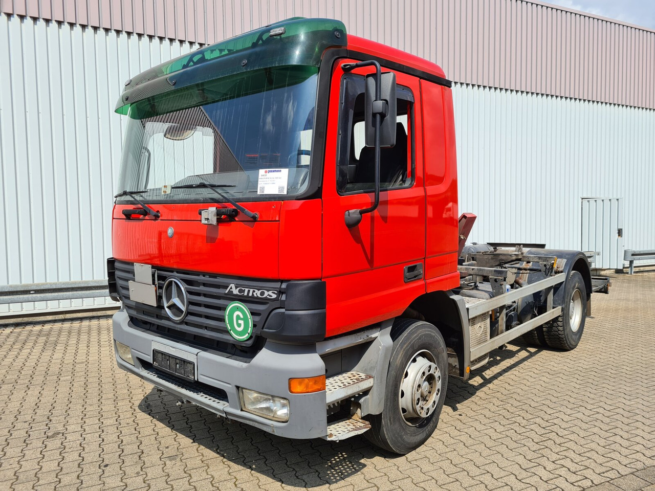 Mercedes-Benz Actros 1835 K 4x2 Actros 1835 K 4x2 - Kamion sa golom šasijom i zatvorenom kabinom: slika 1 Mercedes-Benz Actros 1835 K 4x2 Actros 1835 K 4x2 - Kamion sa golom šasijom i zatvorenom kabinom: slika 1