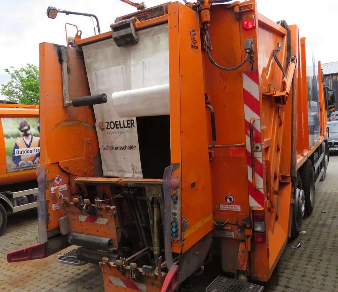 Mercedes-Benz Actros 2532 L 6x2 Actros 2532/41 L 6x2, EEV, Lenkachse, Haller X2C M21, Zöller-Schüttung - Kamion za smeće: slika 2 Mercedes-Benz Actros 2532 L 6x2 Actros 2532/41 L 6x2, EEV, Lenkachse, Haller X2C M21, Zöller-Schüttung - Kamion za smeće: slika 2