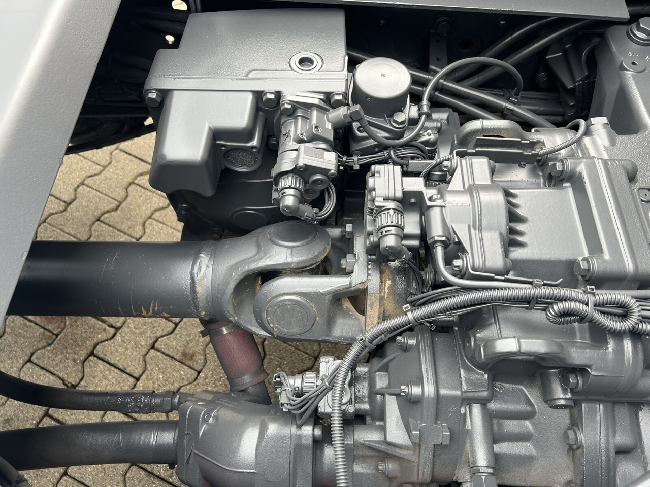 Mercedes-Benz Actros 2546 L 6x2 NLA Actros 2546 L 6x2/45 NLA, Retarder, Lift-/Lenkachse - Kamion sa hidrauličnom kukom: slika 3 Mercedes-Benz Actros 2546 L 6x2 NLA Actros 2546 L 6x2/45 NLA, Retarder, Lift-/Lenkachse - Kamion sa hidrauličnom kukom: slika 3