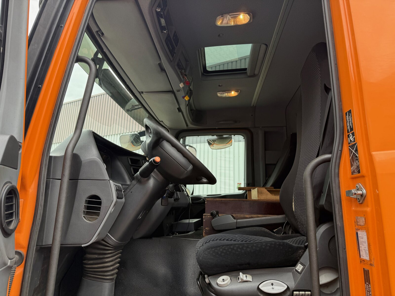 Mercedes-Benz Actros 2641/48 L 6x4 Actros 2641/48 L 6x4, Seilabroller, Haller Lotos, Zöller Schüttung - Kamion za smeće: slika 2 Mercedes-Benz Actros 2641/48 L 6x4 Actros 2641/48 L 6x4, Seilabroller, Haller Lotos, Zöller Schüttung - Kamion za smeće: slika 2