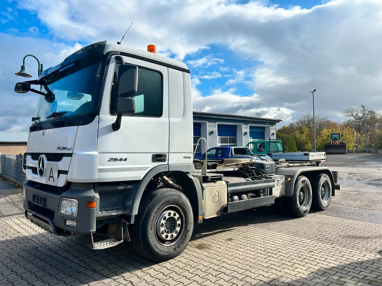 Mercedes-Benz Actros 2644 L 6x4 Actros 2644 L 6x4 - Kamion sa hidrauličnom kukom: slika 1 Mercedes-Benz Actros 2644 L 6x4 Actros 2644 L 6x4 - Kamion sa hidrauličnom kukom: slika 1