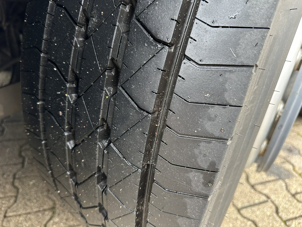 Mercedes-Benz Antos 2540 L 6x2 Antos 2540 L 6x2, Vorlauflenk-/Liftachse, Teleabsetzer - Kamion za utovaranje kontejnera: slika 2 Mercedes-Benz Antos 2540 L 6x2 Antos 2540 L 6x2, Vorlauflenk-/Liftachse, Teleabsetzer - Kamion za utovaranje kontejnera: slika 2