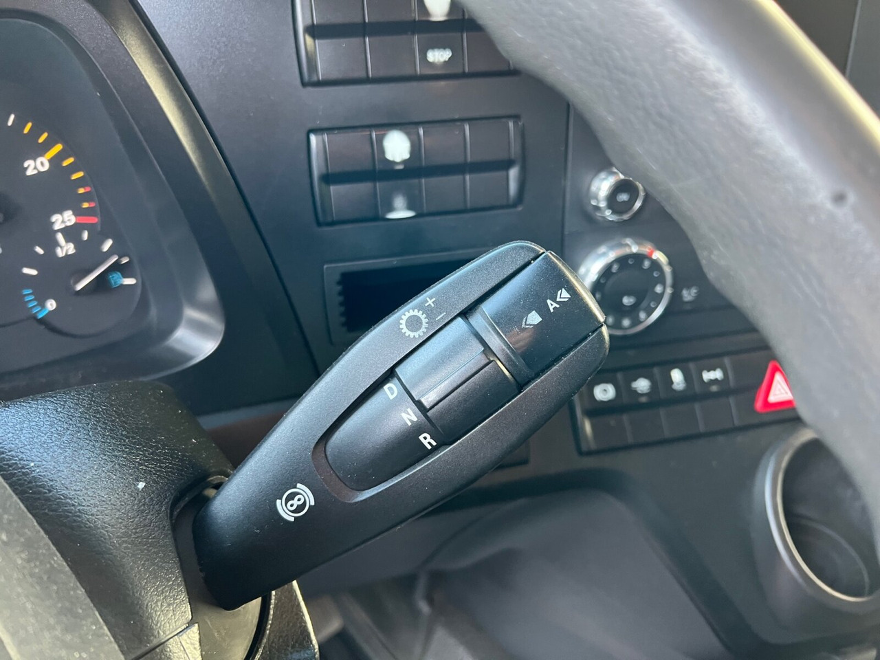 Mercedes-Benz Antos 2545 L 6x2 Antos 2545 L 6x2, Retarder, Lenk-/Liftachse - Kamion sa hidrauličnom kukom: slika 4 Mercedes-Benz Antos 2545 L 6x2 Antos 2545 L 6x2, Retarder, Lenk-/Liftachse - Kamion sa hidrauličnom kukom: slika 4