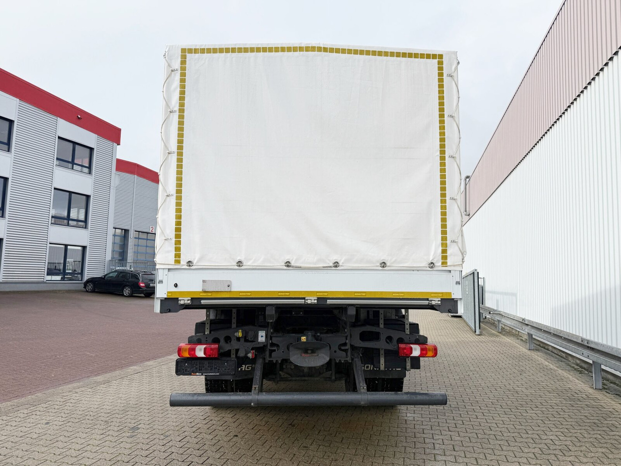 Kamion sa tovarnim sandukom Mercedes-Benz Arocs 1827 A 4x4 Arocs 1827 A 4x4, Ex-!: slika 12