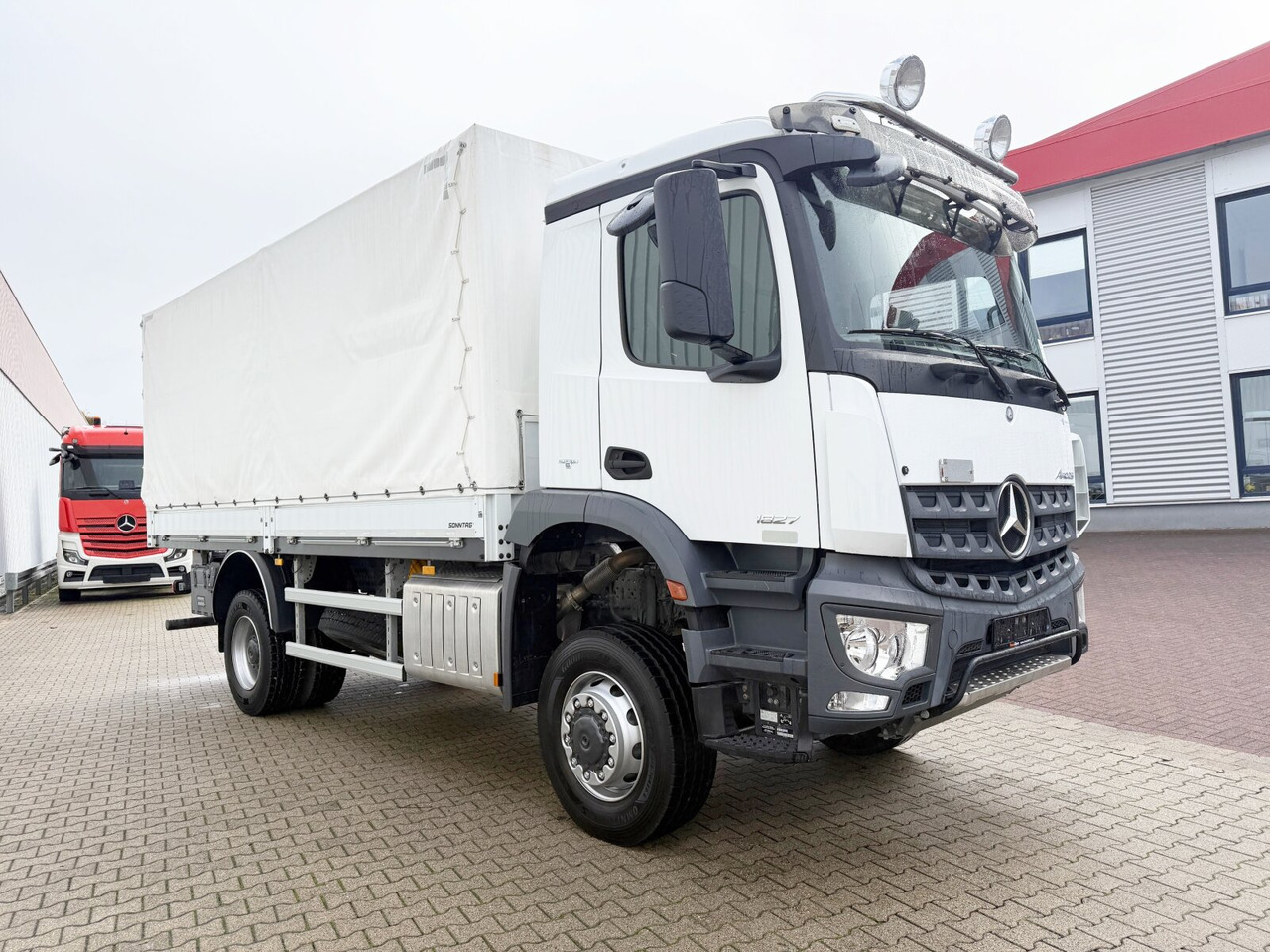 Kamion sa tovarnim sandukom Mercedes-Benz Arocs 1827 A 4x4 Arocs 1827 A 4x4, Ex-!: slika 10