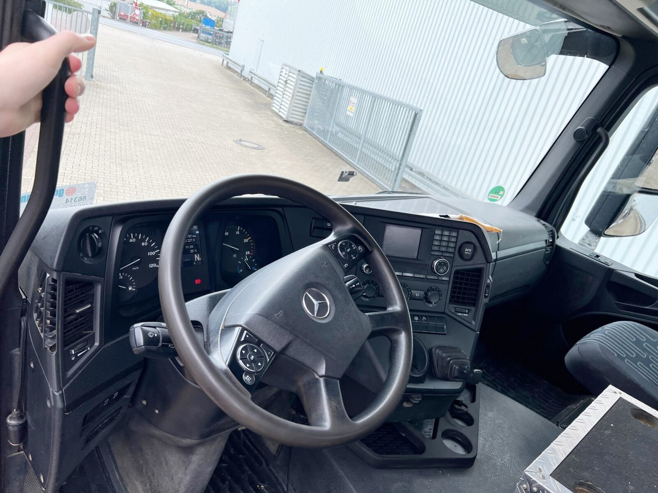 Mercedes-Benz Arocs 1840 K 4x2 Arocs 1840 K 4x2 - Istovarivač: slika 4 Mercedes-Benz Arocs 1840 K 4x2 Arocs 1840 K 4x2 - Istovarivač: slika 4