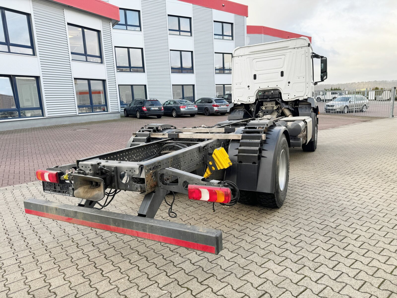 Kamion za prevoz automobila Mercedes-Benz Arocs 1840 L 4x2 Arocs 1840 L 4x2, MultimediaCockpit, Navi: slika 10 Kamion za prevoz automobila Mercedes-Benz Arocs 1840 L 4x2 Arocs 1840 L 4x2, MultimediaCockpit, Navi: slika 10