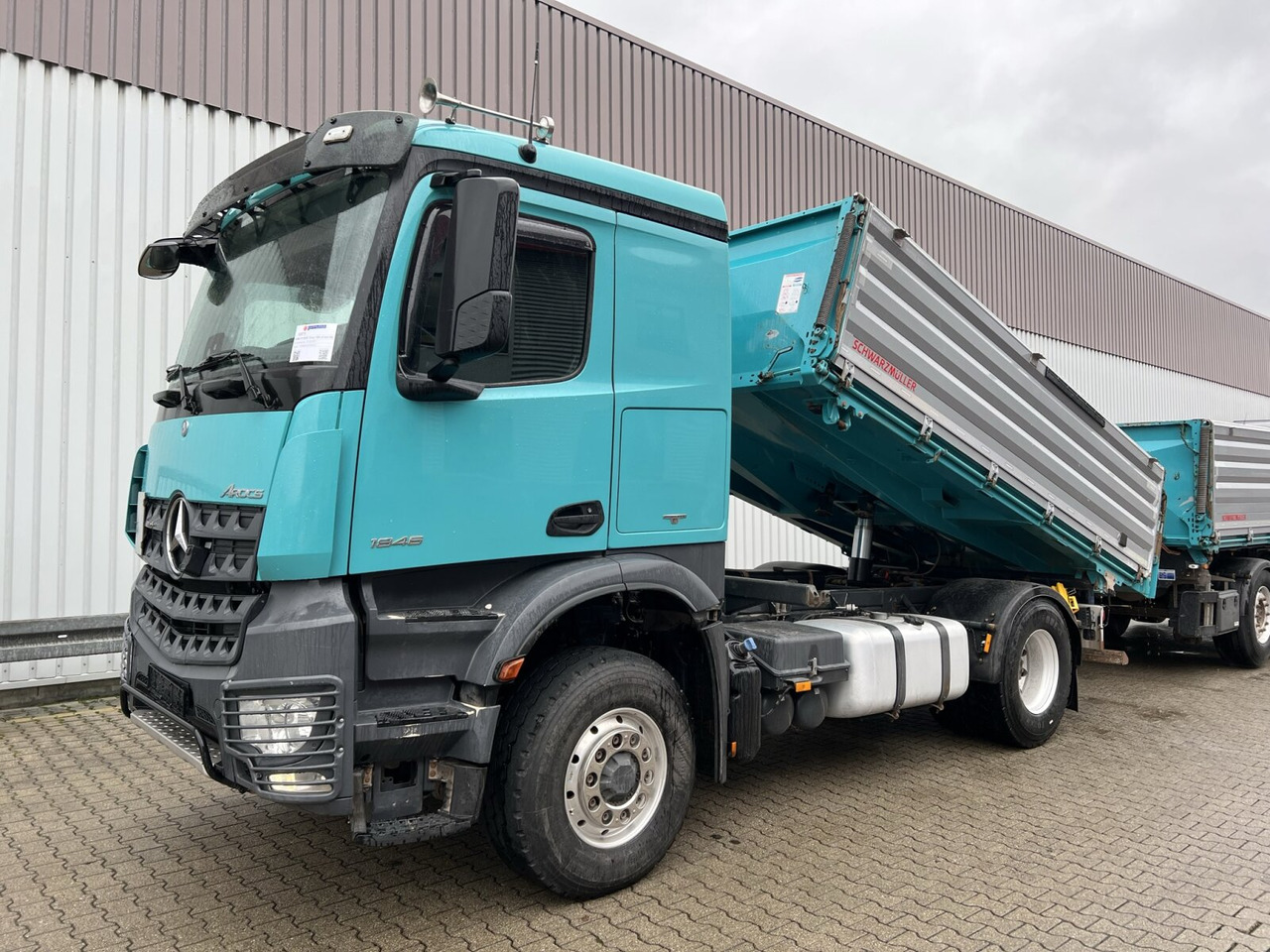 Mercedes-Benz Arocs 1846 LK 4x4 HAD Arocs 1846 LK 4x4 HAD, HydroDrive, Retarder, Alu-Bordwände, ca. 10m³ - Istovarivač: slika 1 Mercedes-Benz Arocs 1846 LK 4x4 HAD Arocs 1846 LK 4x4 HAD, HydroDrive, Retarder, Alu-Bordwände, ca. 10m³ - Istovarivač: slika 1