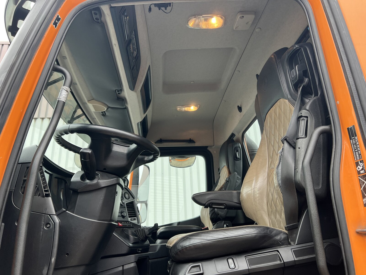 Mercedes-Benz Arocs 2552 L 6x2 Arocs 2552 L 6x2, Lenk-/Liftachse - Kamion sa hidrauličnom kukom: slika 2 Mercedes-Benz Arocs 2552 L 6x2 Arocs 2552 L 6x2, Lenk-/Liftachse - Kamion sa hidrauličnom kukom: slika 2