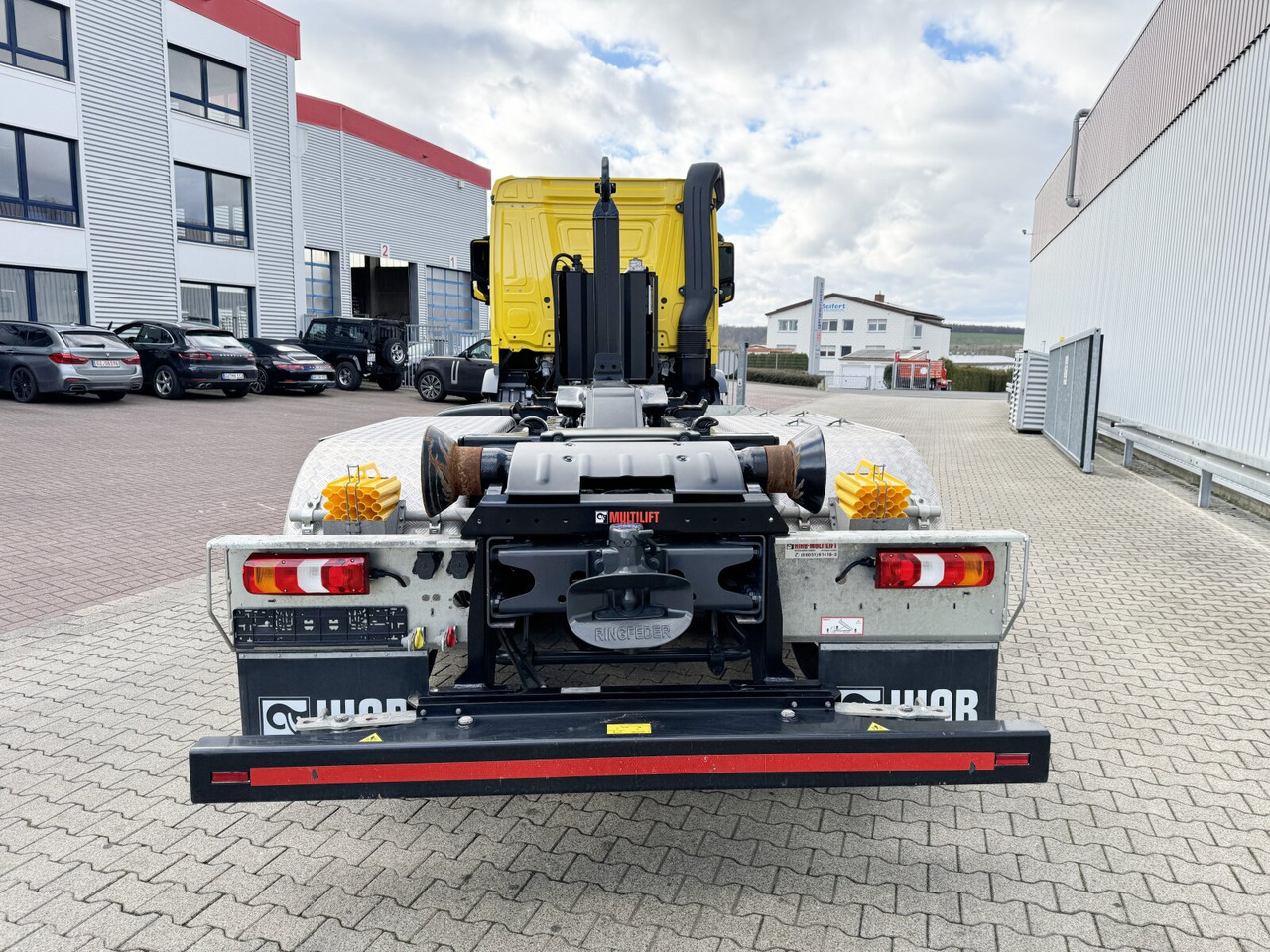 Kamion sa hidrauličnom kukom novi Mercedes-Benz Arocs 2642 L 6x2 Arocs 2642 L 6x2/42, Liftachse, Hiab 21S56 bis 6.5m Container: slika 9