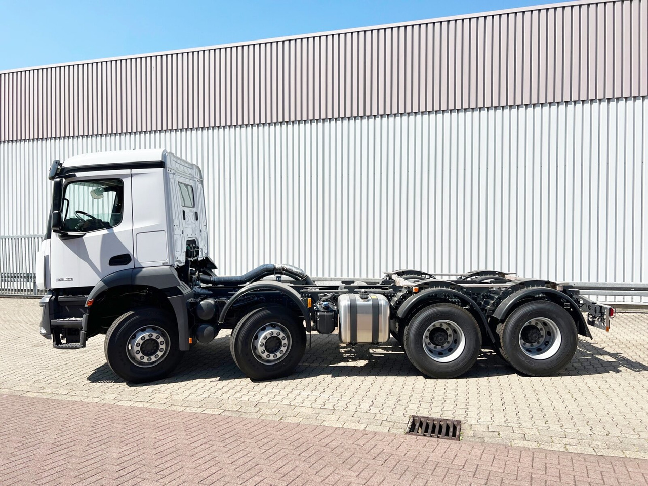 Mercedes-Benz Arocs 3240 8x4 Arocs 3240 8x4, 9/10m³ Mischer - Mikser za beton: slika 2 Mercedes-Benz Arocs 3240 8x4 Arocs 3240 8x4, 9/10m³ Mischer - Mikser za beton: slika 2