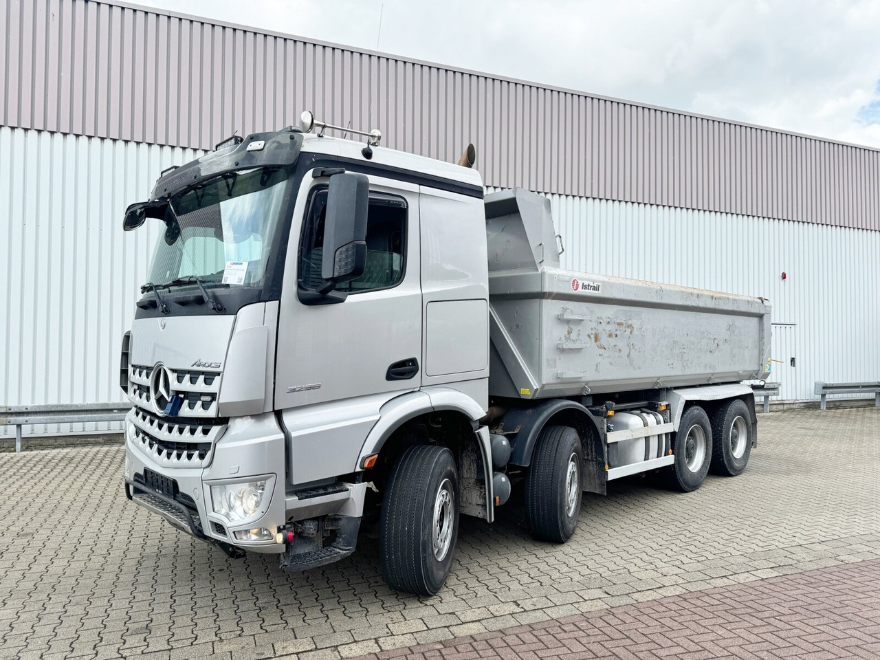 Kiper Mercedes-Benz Arocs 3258 LK 8x4/4 Arocs 3258 LK 8x4/4, Retarder, Bi-Xenon, Stahlmulde ca. 14m³, hydr. Heckklappenöffnung: slika 8