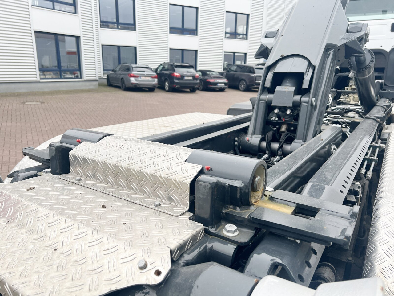 Mercedes-Benz Arocs 4142/48 8x4/4 Arocs 4142/48  8x4/4, Grounder, Meiller RS26 62-K, Funk - Kamion sa hidrauličnom kukom: slika 2 Mercedes-Benz Arocs 4142/48 8x4/4 Arocs 4142/48  8x4/4, Grounder, Meiller RS26 62-K, Funk - Kamion sa hidrauličnom kukom: slika 2