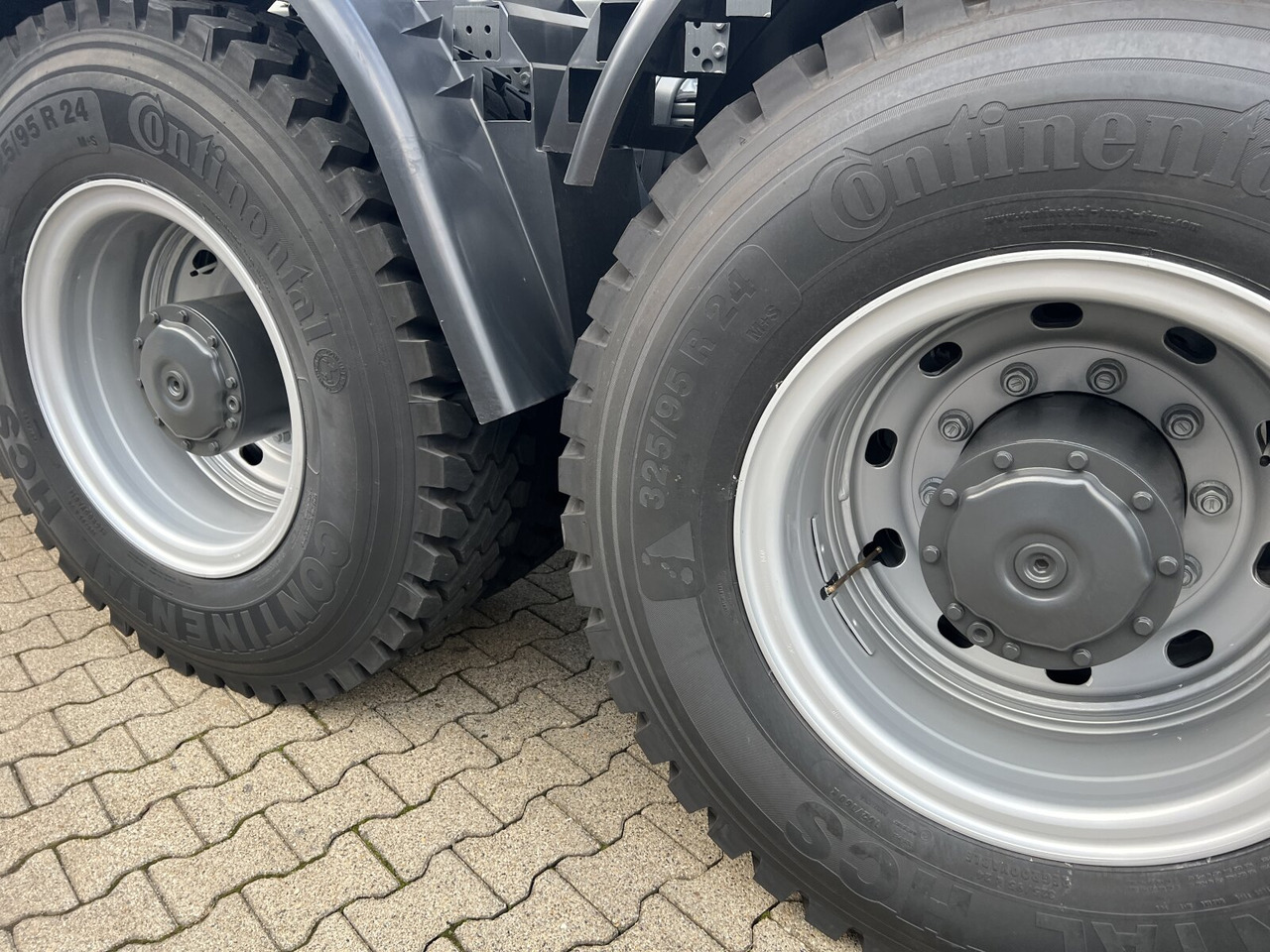 Mercedes-Benz Arocs 4151 AK 8x8/4 Arocs 4151 AK 8x8/4, Grounder - Kamion sa hidrauličnom kukom: slika 5 Mercedes-Benz Arocs 4151 AK 8x8/4 Arocs 4151 AK 8x8/4, Grounder - Kamion sa hidrauličnom kukom: slika 5