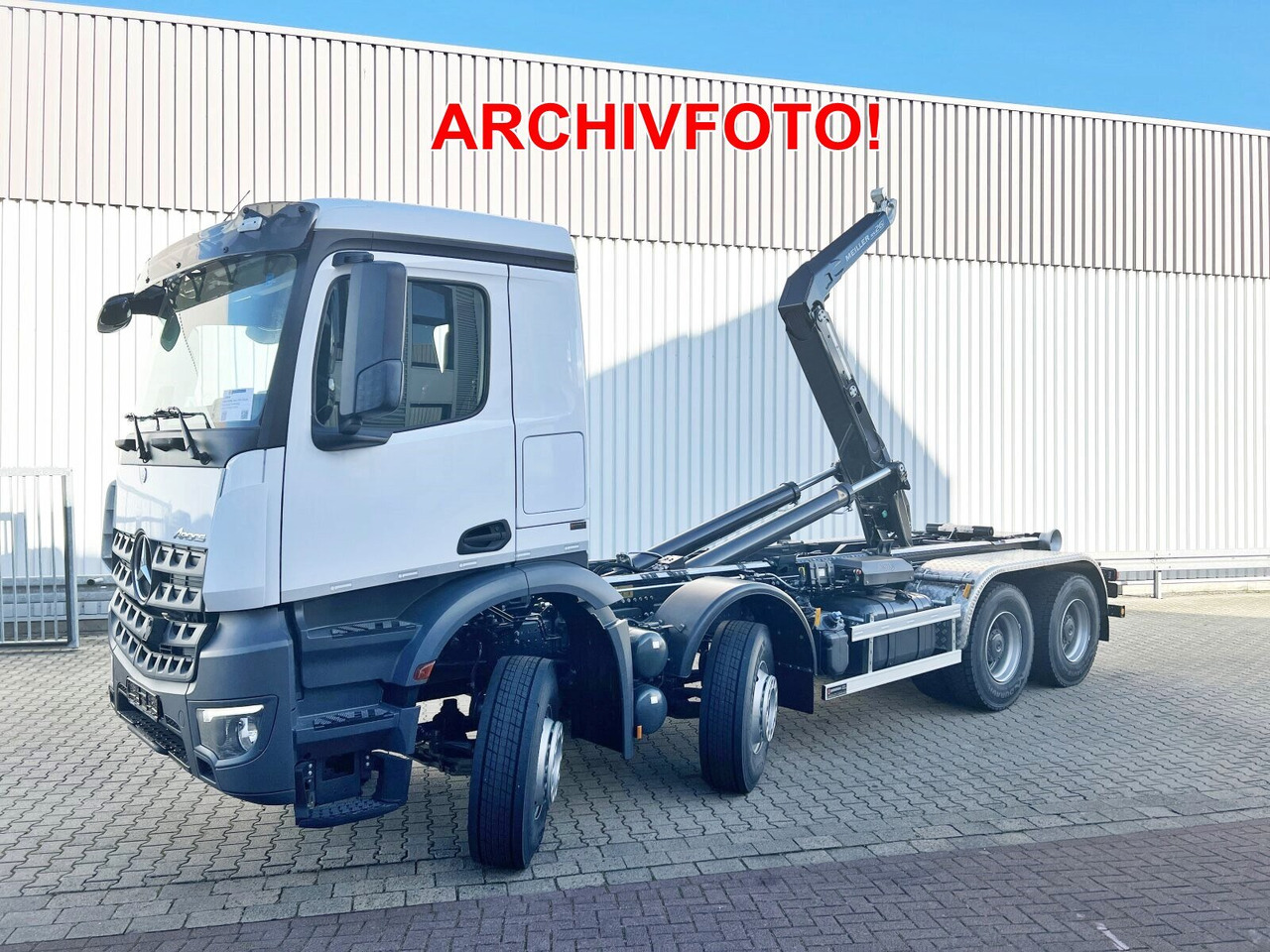 Mercedes-Benz Arocs 4163/8x4 Arocs 4163/8x4, Hiab 26.59, Funk, Multimedia Cockpit, - Kamion sa hidrauličnom kukom: slika 1 Mercedes-Benz Arocs 4163/8x4 Arocs 4163/8x4, Hiab 26.59, Funk, Multimedia Cockpit, - Kamion sa hidrauličnom kukom: slika 1
