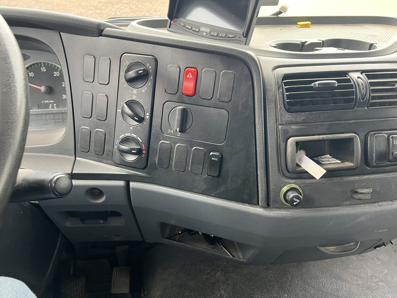 Mercedes-Benz Atego 1222 K 4x2 Atego 1222 K 4x2, 2x AHK - Istovarivač: slika 4 Mercedes-Benz Atego 1222 K 4x2 Atego 1222 K 4x2, 2x AHK - Istovarivač: slika 4