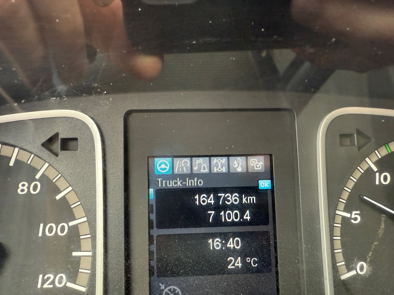 Mercedes-Benz Atego 1223 K 4x2 Atego 1223 K 4x2, 2x AHK - Istovarivač: slika 4 Mercedes-Benz Atego 1223 K 4x2 Atego 1223 K 4x2, 2x AHK - Istovarivač: slika 4