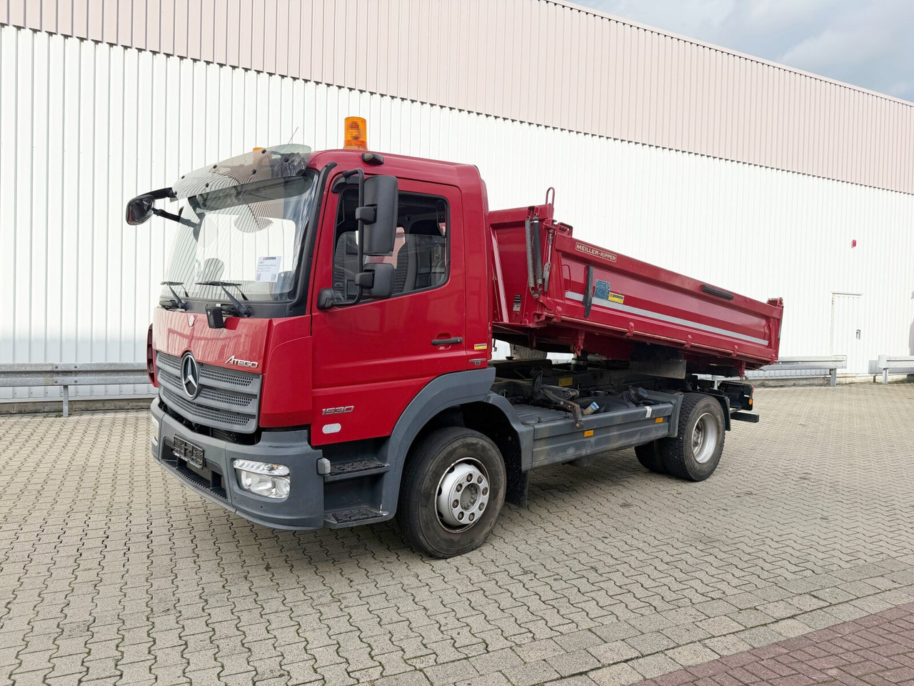 Mercedes-Benz Atego 1530 K 4x2 Atego 1530 K 4x2, 2x AHK - Istovarivač: slika 1 Mercedes-Benz Atego 1530 K 4x2 Atego 1530 K 4x2, 2x AHK - Istovarivač: slika 1
