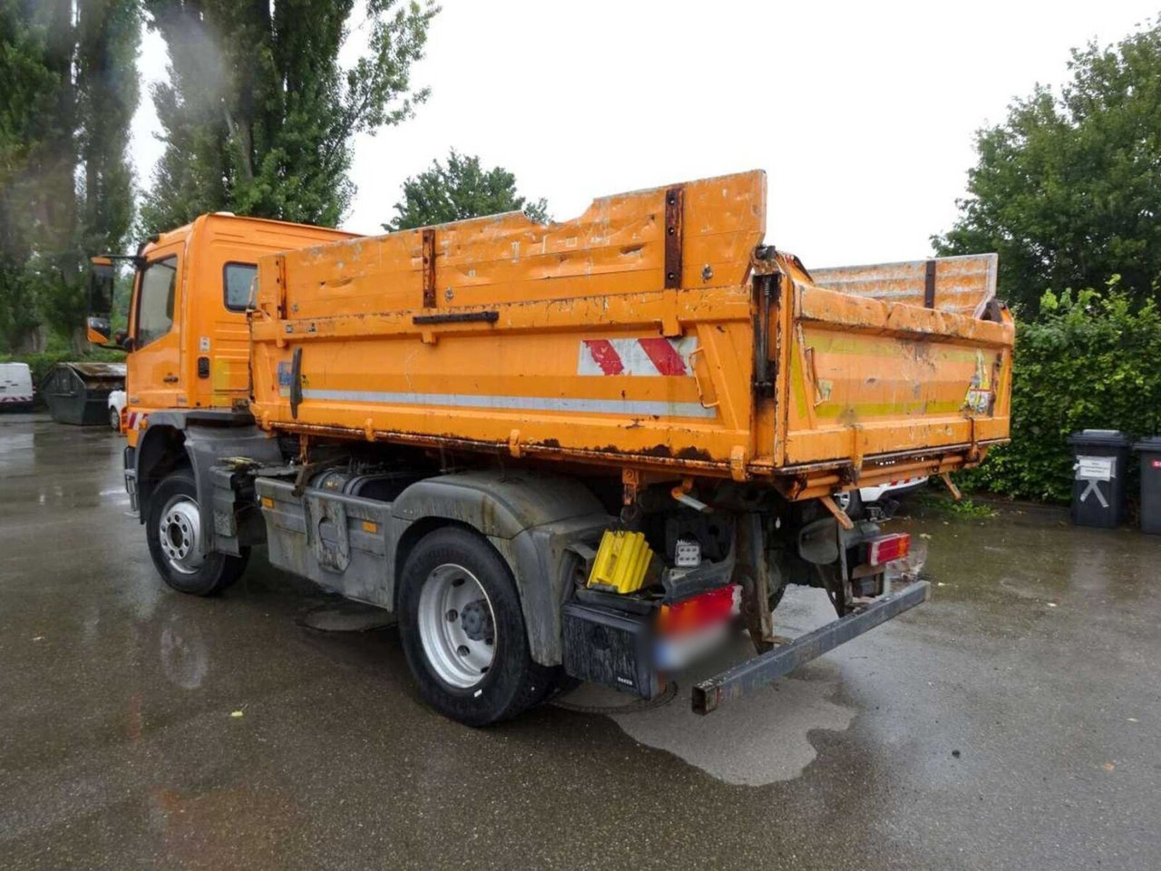 Mercedes-Benz Atego 1624 AK 4x4 Atego 1624 AK 4x4, AT-Motor, Winterdienstausstattung - Istovarivač, Kamion sa dizalicom: slika 4 Mercedes-Benz Atego 1624 AK 4x4 Atego 1624 AK 4x4, AT-Motor, Winterdienstausstattung - Istovarivač, Kamion sa dizalicom: slika 4