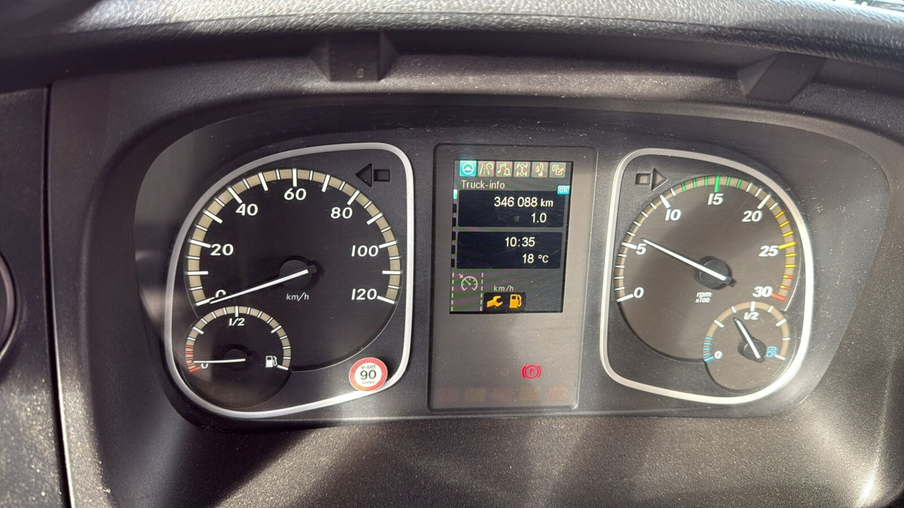 Mercedes-Benz Atego 1627 L 4x2 Atego 1627 L 4x2, 6-Zylinder, Motorabtrieb - Kamion sa golom šasijom i zatvorenom kabinom: slika 3 Mercedes-Benz Atego 1627 L 4x2 Atego 1627 L 4x2, 6-Zylinder, Motorabtrieb - Kamion sa golom šasijom i zatvorenom kabinom: slika 3