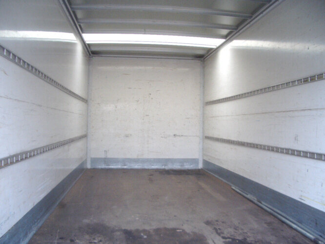 Kamion sa zatvorenim sandukom Mercedes-Benz Atego 815 4x2: slika 12 Kamion sa zatvorenim sandukom Mercedes-Benz Atego 815 4x2: slika 12