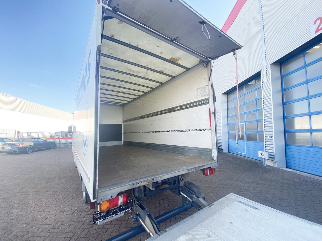 Mercedes-Benz Atego 816 4x2 Atego 816 4x2 mit Sörensen LBW - Kamion sa zatvorenim sandukom: slika 3 Mercedes-Benz Atego 816 4x2 Atego 816 4x2 mit Sörensen LBW - Kamion sa zatvorenim sandukom: slika 3